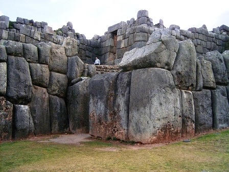 Khám phá sự kỳ bí của bức tường đá Sacsayhuaman - 6 Đình
Huế